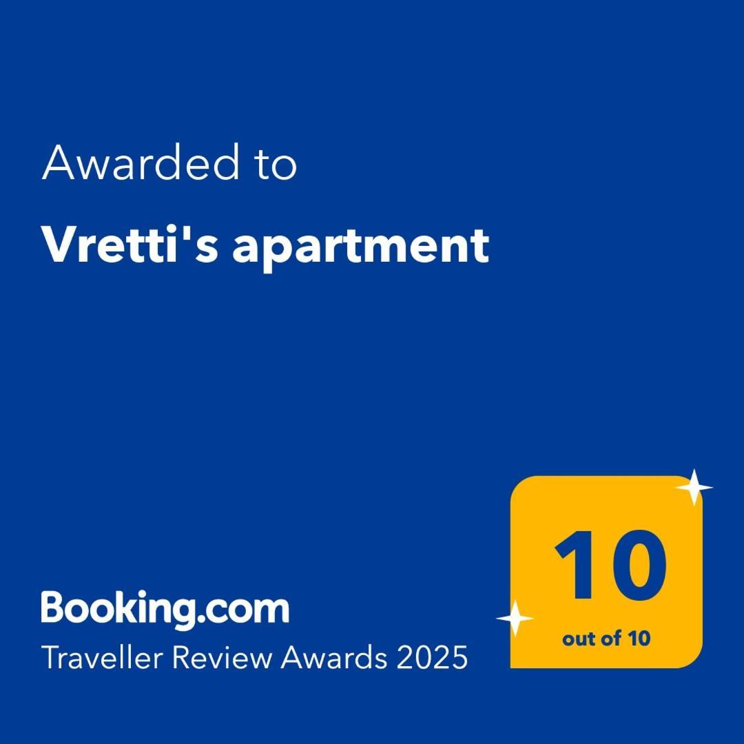 Vretti'S Apartment Fratsia Buitenkant foto